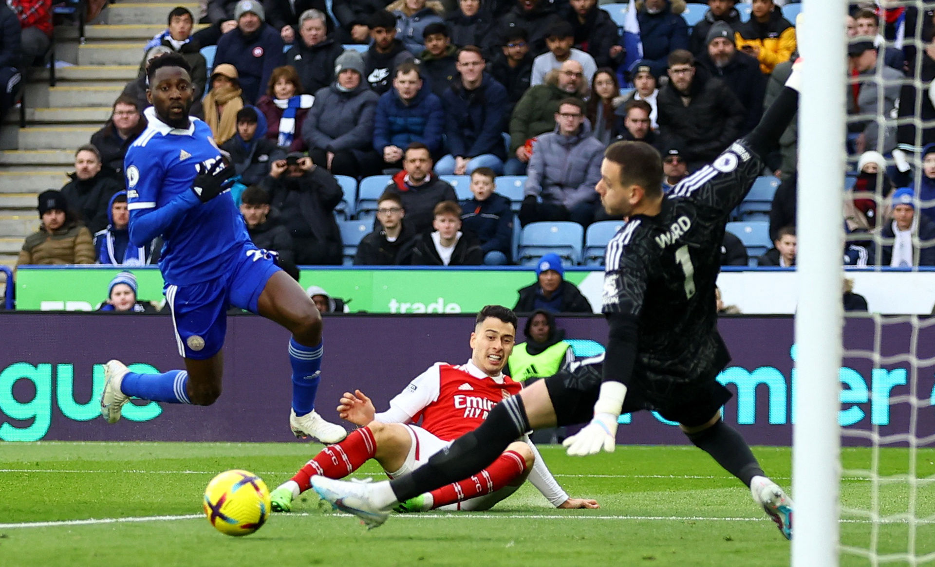 一名经纪人 一名经纪人